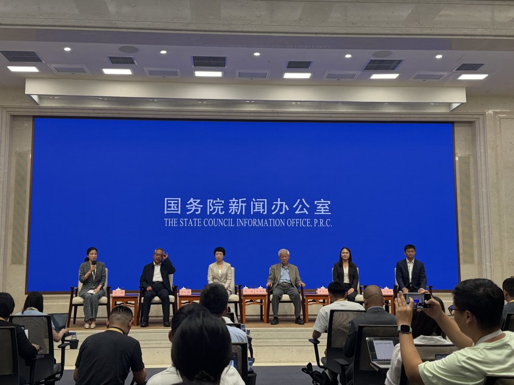 十一载守望海菜花开、到太空做科研⋯⋯这些新时代科技工作者书写勇担使命的奋斗答卷